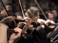 Исследователи советуют включать классическую музыку во время операции - «Новости Медицины»