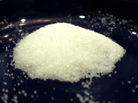 Йодированная соль должна спасти россиян от болезней щитовидки - «Новости Медицины»