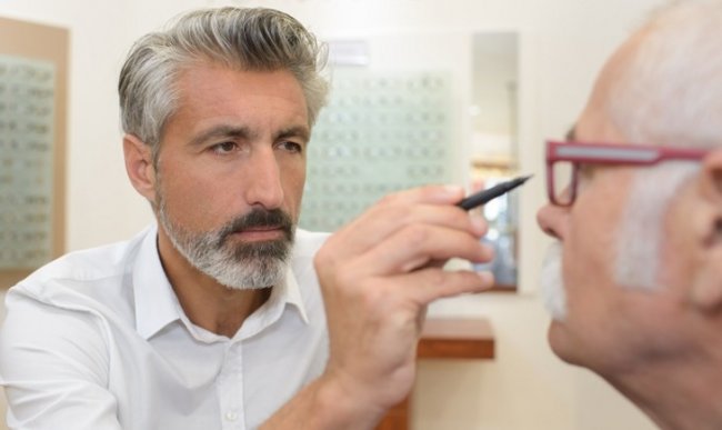 Как предотвратить потерю зрения в старости - «Новости Медицины»