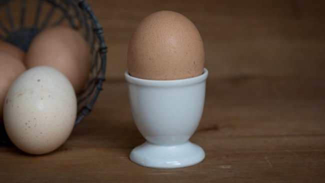 Куриные яйца защищают женщин от рака груди - «Новости Медицины»