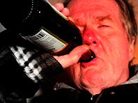 Новый подход поможет избежать отмирания печени у алкоголиков - «Новости Медицины»