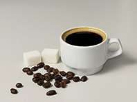 Обычный кофе - залог долголетия, заявляют ученые - «Новости Медицины»