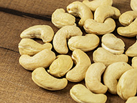 Роспотребнадзор рассказал, на какие орехи стоит обратить внимание - «Новости Медицины»