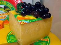 Сыр признан уникальным продуктом, контролирующим сахар - «Новости Медицины»