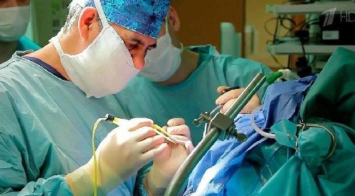 Отечественные врачи получат уникальную систему для операций на мозге - «Хирургия»