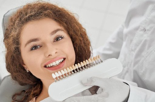 Стоматолог рассказал, как подготовиться к имплантации зубов и сколько времени она займет - «Стоматология»