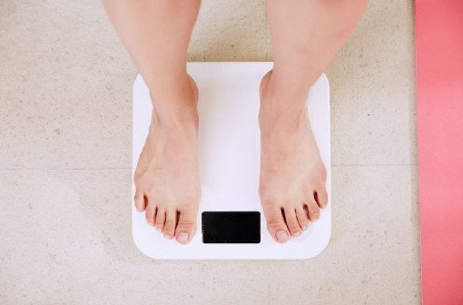 Врач Иванов: снижение аппетита и потеря веса могут быть «тихими» проявлениями рака - «Онкология»