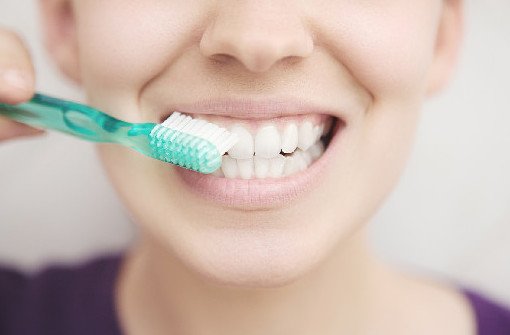 12 советов, которые помогут предупредить образование зубного камня - «Стоматология»