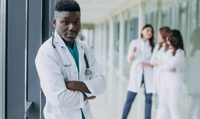 Помогут ли России африканские врачи? - «Новости Медицины»